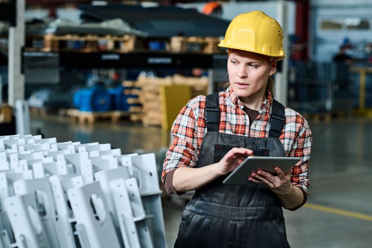 Choosing the Right Machine Shop Management Software: What to Look For in General ERP Tools