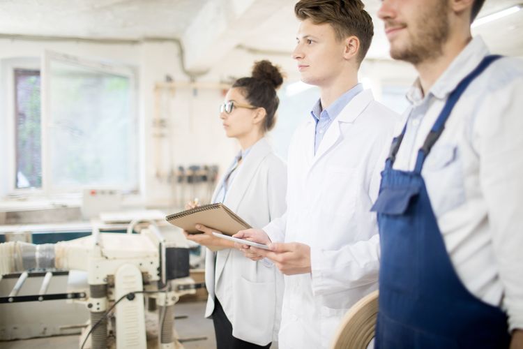 Managing Recurring Shipments in Cetec ERP